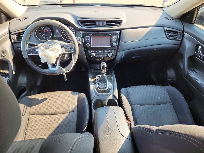 62004466 :رقم المزاد ، 5N1AT2MV4HC744090 vin ، 2017 Nissan Rogue مزاد بيع