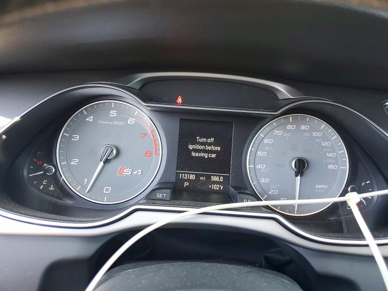 Продажа на аукционе авто 2015 Audi S4, vin: WAUBGAFLXFA072223, номер лота: 61210156