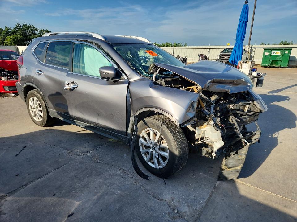 58557836 :رقم المزاد ، KNMAT2MT9JP561785 vin ، 2018 Nissan Rogue مزاد بيع