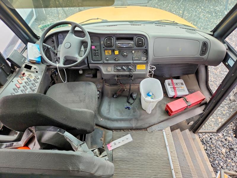 Продажа на аукционе авто 2007 Freightliner Chassis, vin: 4UZABRCS67CX53732, номер лота: 62514796