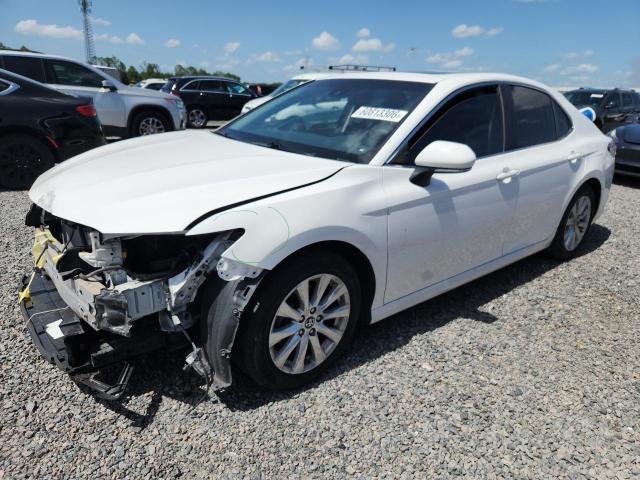 60813306 :رقم المزاد ، 4T1B11HK4JU514960 vin ، 2018 Toyota Camry مزاد بيع