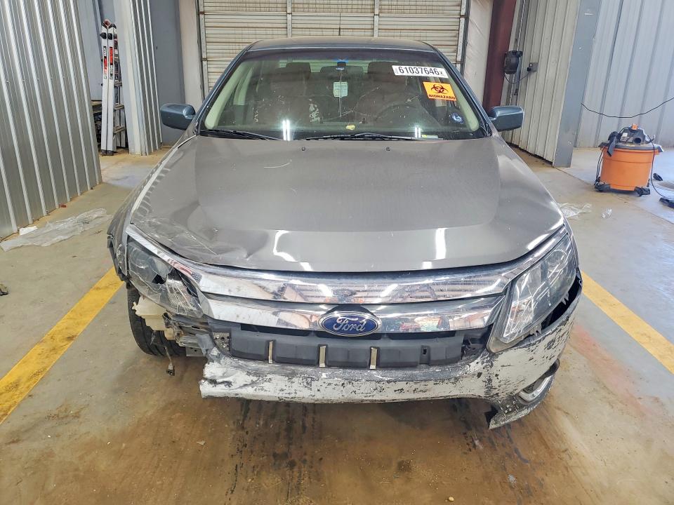2011 Ford Fusion მანქანა იყიდება აუქციონზე, vin: 3FAHP0HA0BR230321, აუქციონის ნომერი: 61037646