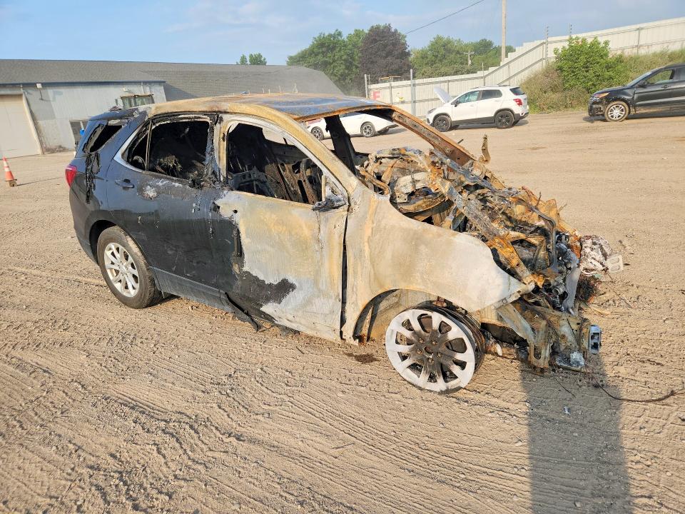 60303186 :رقم المزاد ، 2GNAXUEV9L6243157 vin ، 2020 Chevrolet Equinox مزاد بيع
