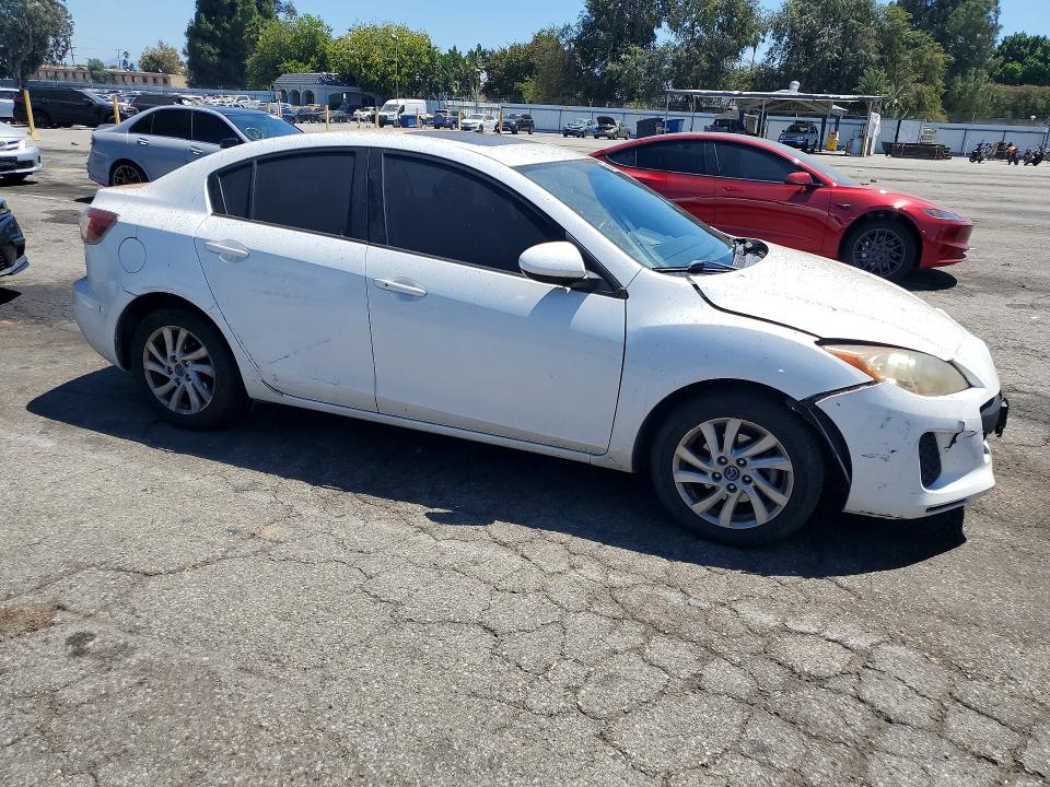 Продаж на аукціоні авто 2013 Mazda 3, vin: JM1BL1WP3D1776388, номер лоту: 59830186