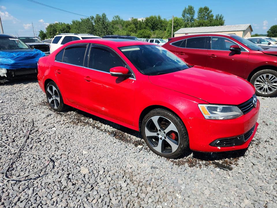 Продаж на аукціоні авто 2013 Volkswagen Jetta, vin: 3VWLL7AJ4DM385566, номер лоту: 61518426