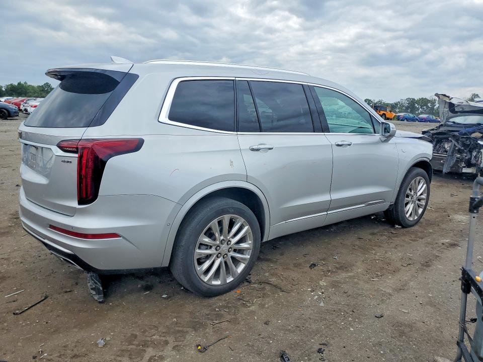 62831776 :رقم المزاد ، 1GYKPDRS7LZ135762 vin ، 2020 Cadillac Xt6 مزاد بيع