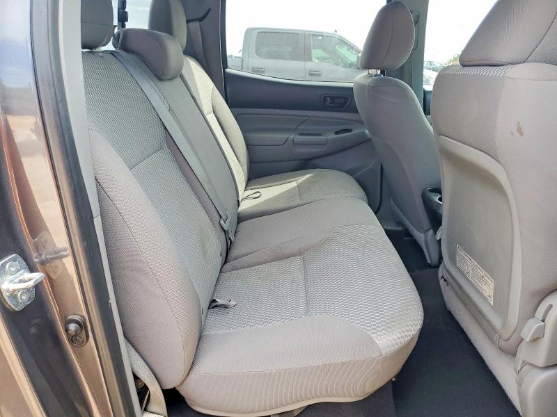 2013 Toyota Tacoma მანქანა იყიდება აუქციონზე, vin: 5TFLU4EN0DX073833, აუქციონის ნომერი: 61784436