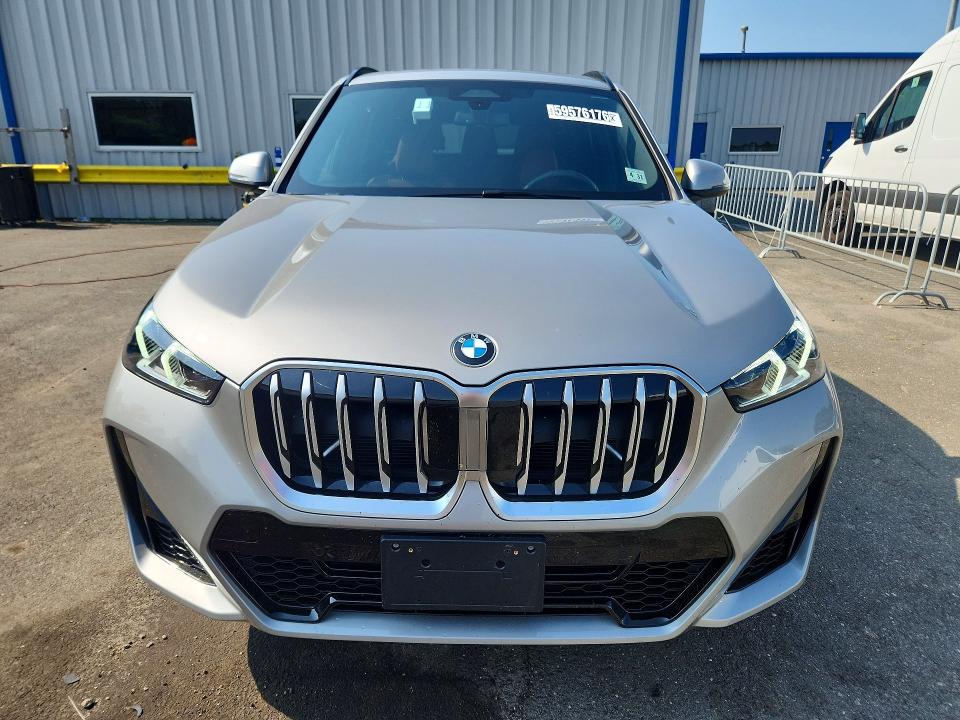 59576176 :رقم المزاد ، WBX73EF08T5631065 vin ، 2026 Bmw X1 مزاد بيع