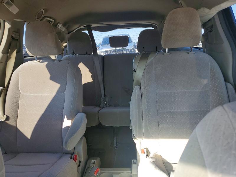 61120406 :رقم المزاد ، 5TDKZ3DCXJS953253 vin ، 2018 Toyota Sienna مزاد بيع