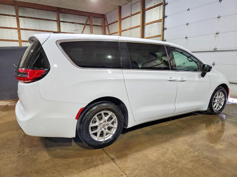 2025 Chrysler Pacifica მანქანა იყიდება აუქციონზე, vin: 2C4RC1BG5SR561088, აუქციონის ნომერი: 59554416