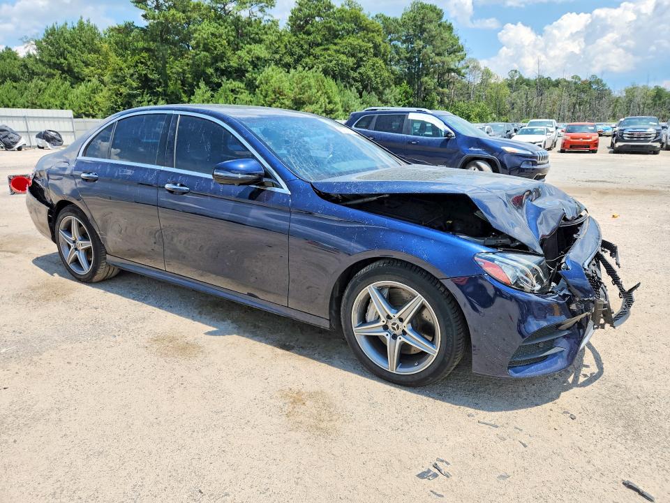 2020 Mercedes-benz E მანქანა იყიდება აუქციონზე, vin: WDDZF8DB2LA698549, აუქციონის ნომერი: 60771776