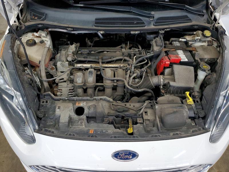 62996836 :رقم المزاد ، 3FADP4AJ8FM202995 vin ، 2015 Ford Fiesta مزاد بيع