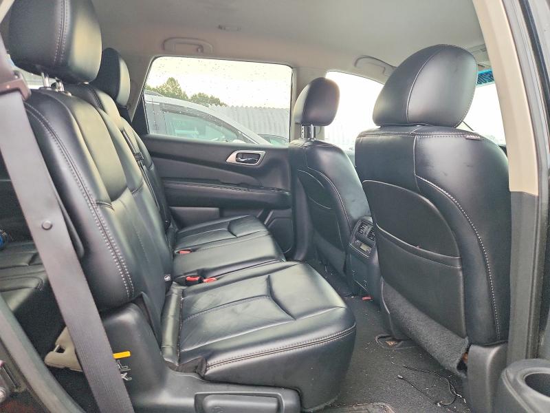 62003796 :رقم المزاد ، 5N1AR2MM7EC704006 vin ، 2014 Nissan Pathfinder مزاد بيع