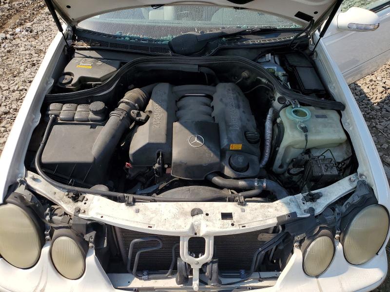 Продажа на аукционе авто 2002 Mercedes-benz Clk, vin: WDBLK65G52T102796, номер лота: 61153496