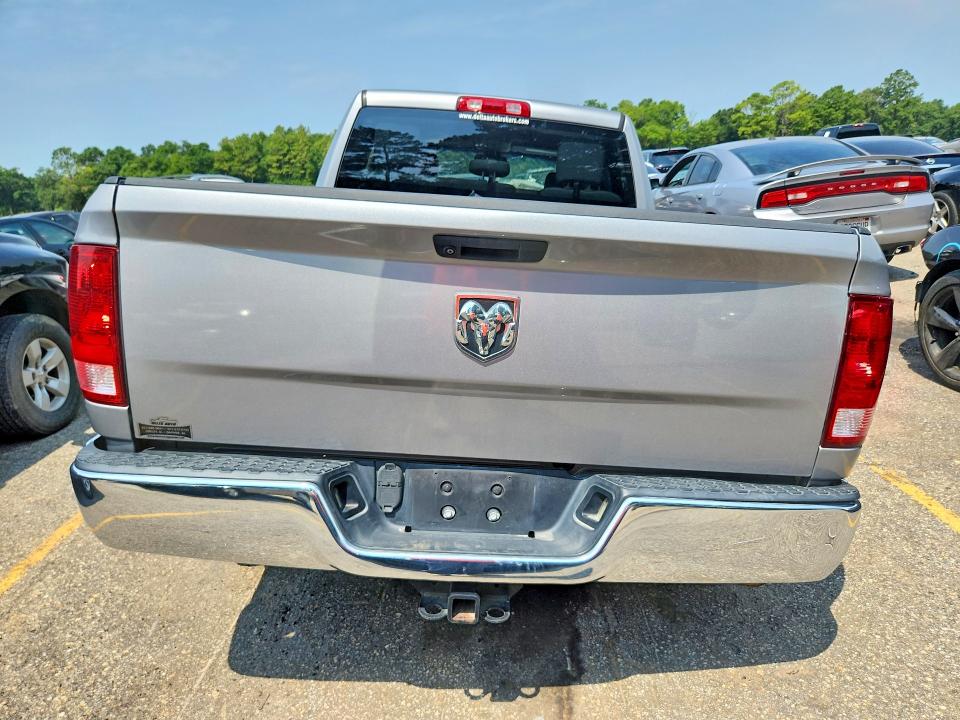 59626546 :رقم المزاد ، 1C6RR6FG9KS629274 vin ، 2019 Ram 1500 Classic مزاد بيع
