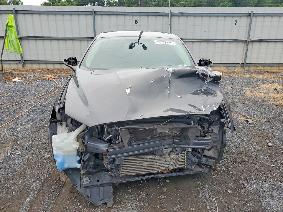 62807486 :رقم المزاد ، 3FA6P0K93GR399164 vin ، 2016 Ford Fusion مزاد بيع