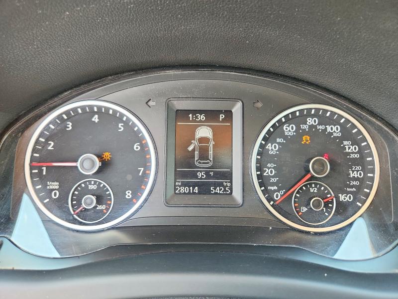 55573176 :رقم المزاد ، WVGBV7AX4HW511097 vin ، 2017 Volkswagen Tiguan مزاد بيع