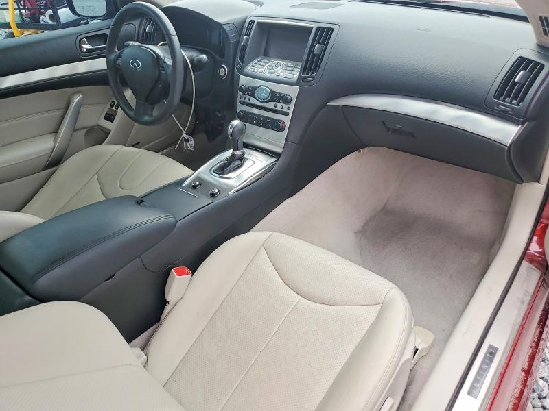61476296 :رقم المزاد ، JN1CV6EK7FM871333 vin ، 2015 Infiniti Q60 Coupe مزاد بيع