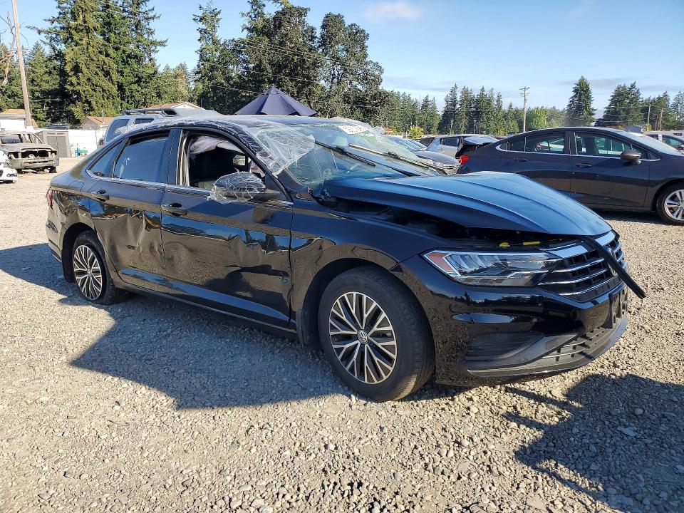59357596 :رقم المزاد ، 3VWC57BU3MM003045 vin ، 2021 Volkswagen Jetta مزاد بيع