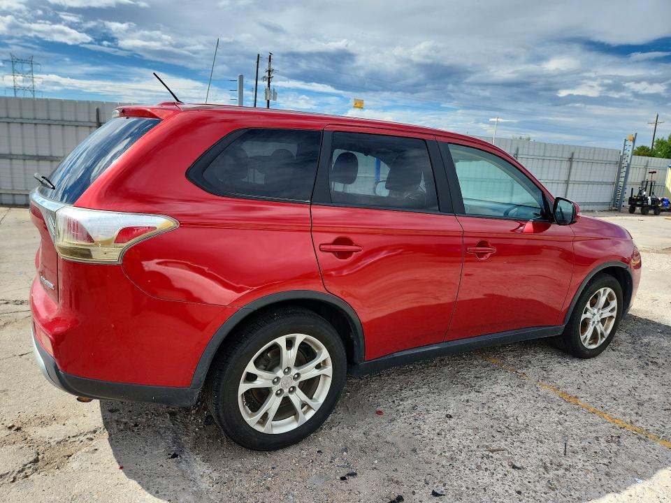 Продажа на аукционе авто 2015 Mitsubishi Outlander, vin: JA4AD3A31FZ007279, номер лота: 62496506