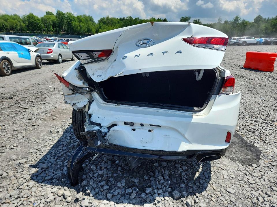 Auction sale of the 2018 Hyundai Sonata, vin: 5NPE24AF3JH701128, lot number: 59306926