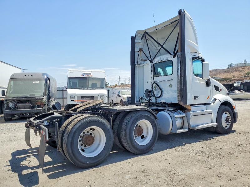 Продаж на аукціоні авто 2018 Peterbilt 579, vin: 1XPBD49X7JD479045, номер лоту: 57912006