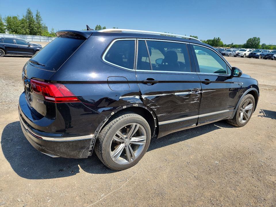 60140876 :رقم المزاد ، 3VV4B7AX7LM022337 vin ، 2020 Volkswagen Tiguan مزاد بيع