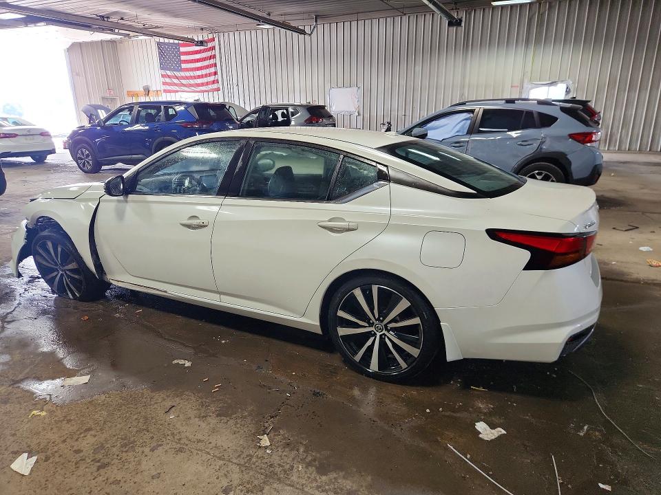 Продаж на аукціоні авто 2020 Nissan Altima, vin: 1N4BL4CV1LC185635, номер лоту: 61790946