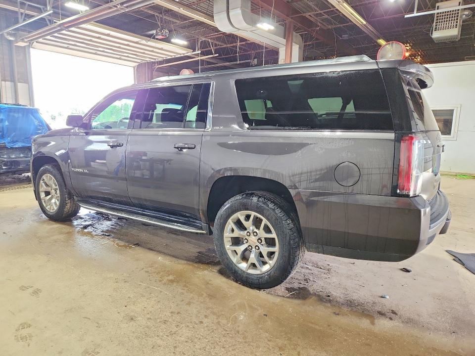 59332346 :رقم المزاد ، 1GKS2GKCXHR183633 vin ، 2017 Gmc Yukon Xl مزاد بيع