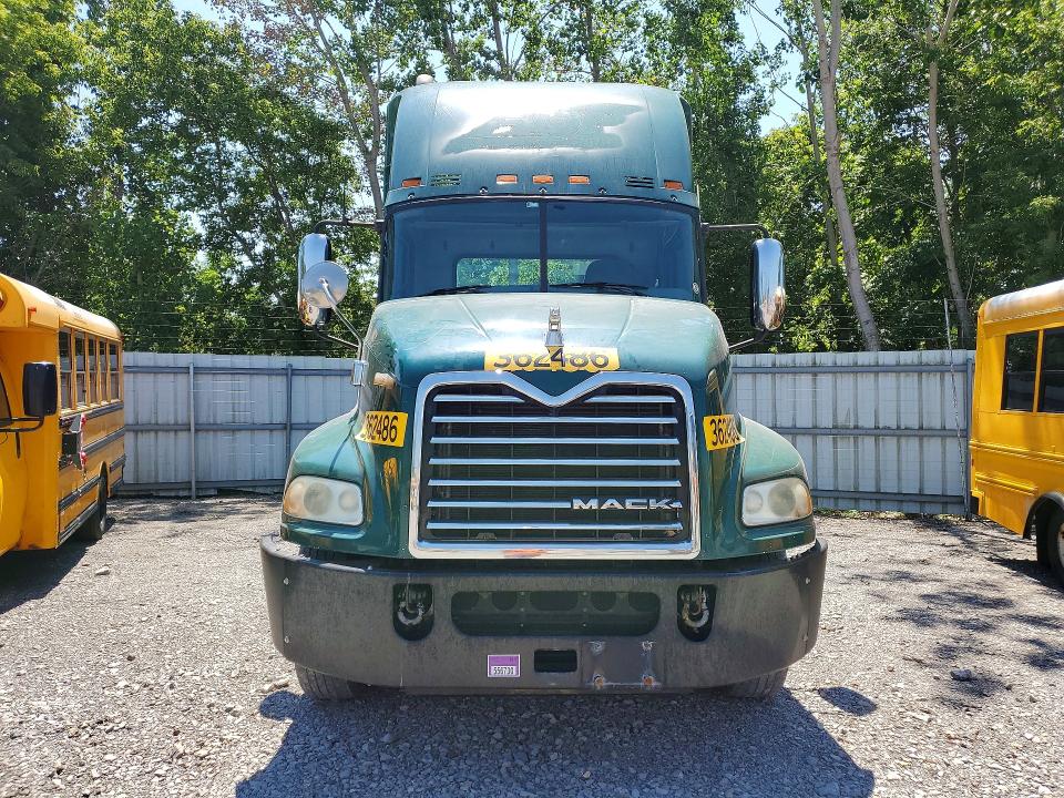 2017 Mack 600 მანქანა იყიდება აუქციონზე, vin: 1M1AW01X3HM009794, აუქციონის ნომერი: 59225036
