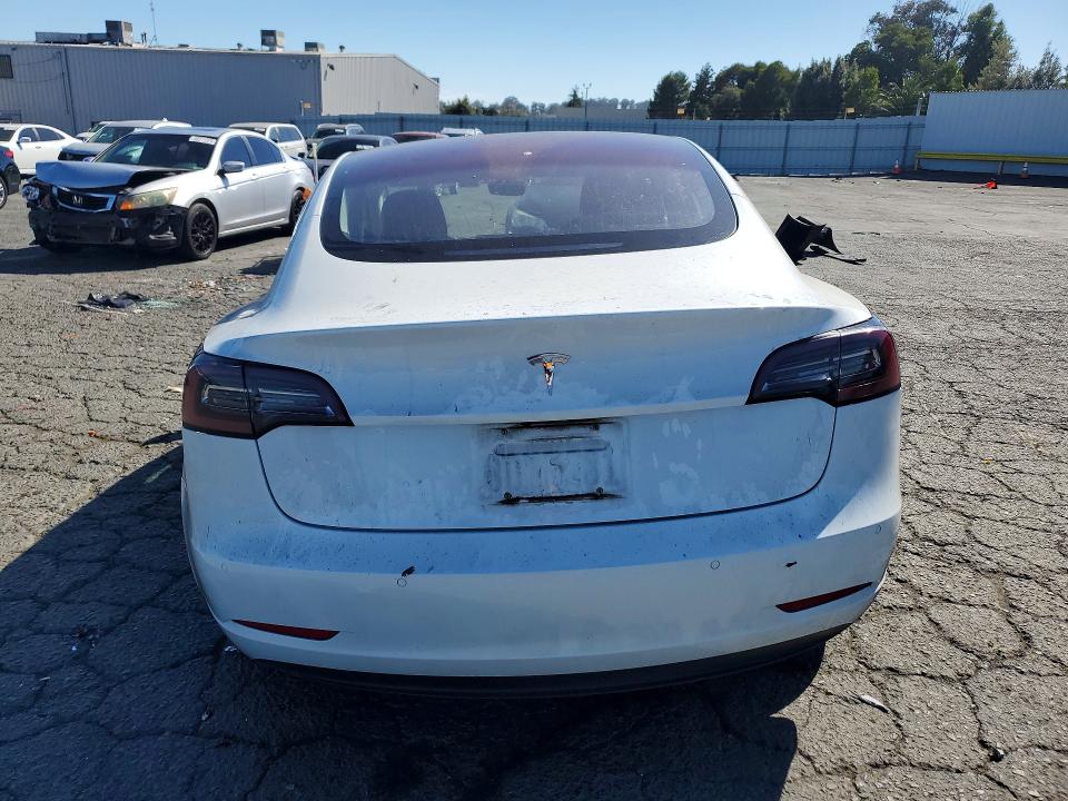 Продаж на аукціоні авто 2018 Tesla Model 3, vin: 5YJ3E1EA1JF014773, номер лоту: 60818086