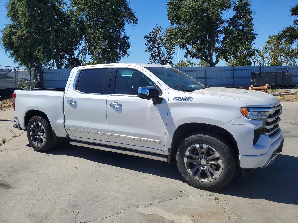 Продажа на аукционе авто 2024 Chevrolet Silverado, vin: 1GCUDJEL3RZ265437, номер лота: 62118936