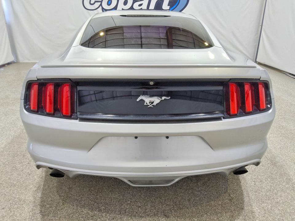 60862266 :رقم المزاد ، 1FA6P8TH4F5400070 vin ، 2015 Ford Mustang مزاد بيع