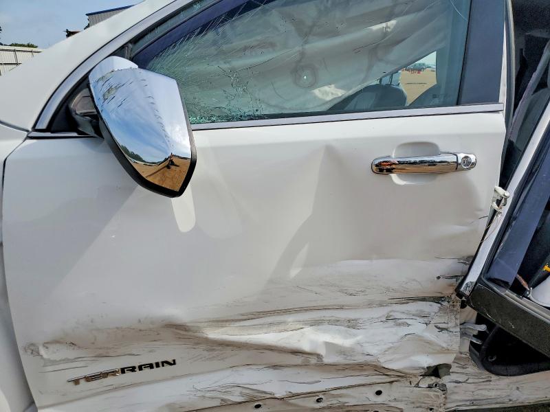 60961906 :رقم المزاد ، 2CTFLXE51B6375098 vin ، 2011 Gmc Terrain مزاد بيع