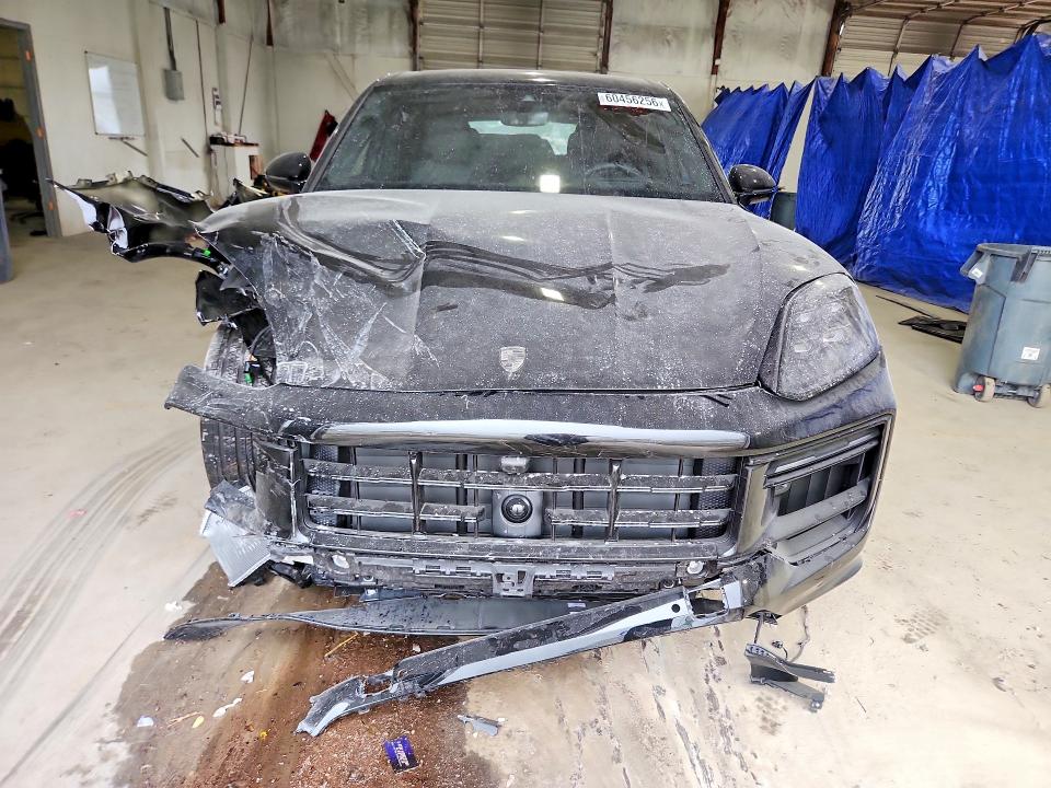 60456256 :رقم المزاد ، WP1AM2AY5TDA30082 vin ، 2026 Porsche Cayenne مزاد بيع