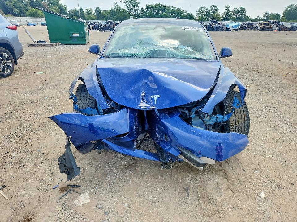 60212386 :رقم المزاد ، 5YJ3E1EA4MF867026 vin ، 2021 Tesla Model 3 مزاد بيع