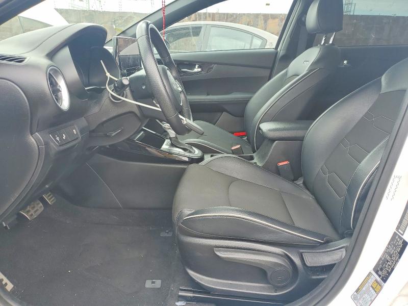60632566 :رقم المزاد ، 3KPF54AD6PE599623 vin ، 2023 Kia Forte مزاد بيع