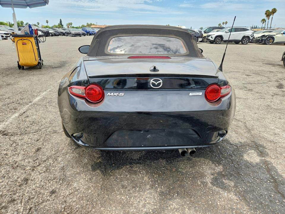 Продаж на аукціоні авто 2016 Mazda Mx-5 Miata, vin: JM1NDAC72G0116576, номер лоту: 60068426