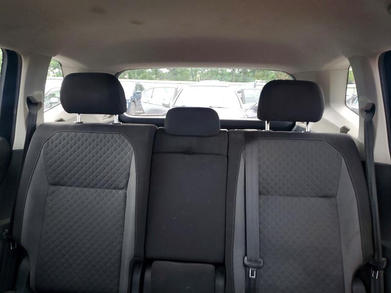 Продаж на аукціоні авто 2018 Volkswagen Tiguan, vin: 3VV0B7AX9JM014543, номер лоту: 62646936