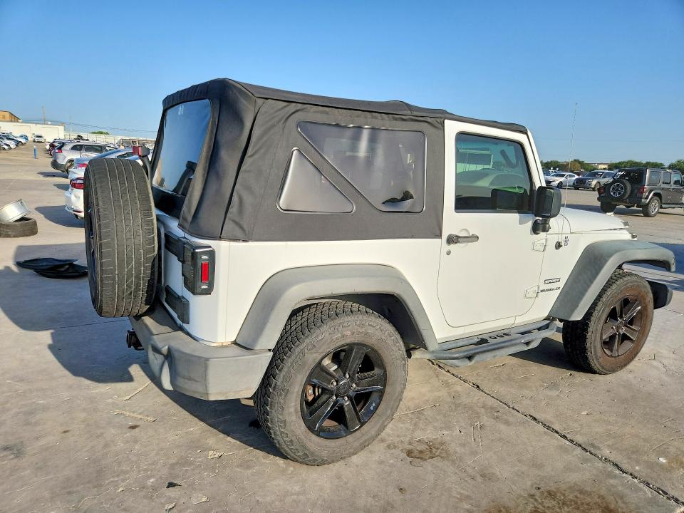 2011 Jeep Wrangler მანქანა იყიდება აუქციონზე, vin: 1J4AA2D12BL600790, აუქციონის ნომერი: 61527376