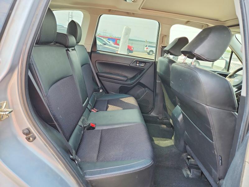 59817576 :رقم المزاد ، JF2SJAECXJH488263 vin ، 2018 Subaru Forester مزاد بيع