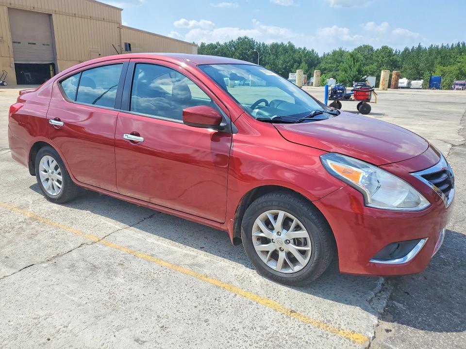 59880246 :رقم المزاد ، 3N1CN7AP9HL819903 vin ، 2017 Nissan Versa مزاد بيع