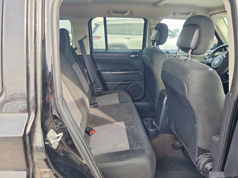 60172716 :رقم المزاد ، 1C4NJPBB5HD121055 vin ، 2017 Jeep Patriot مزاد بيع