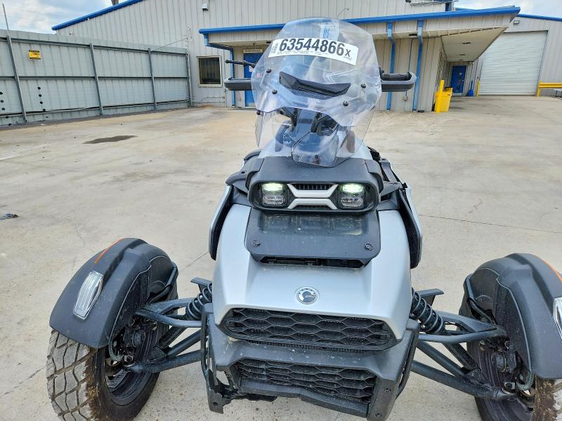 2025 Can-am Canyon მანქანა იყიდება აუქციონზე, vin: 2BXBKDD25SV000095, აუქციონის ნომერი: 63544866
