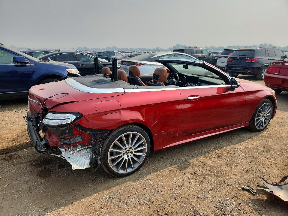 60690926 :رقم المزاد ، W1KWK8EB3MG070401 vin ، 2021 Mercedes-benz C مزاد بيع