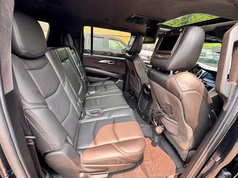 Продаж на аукціоні авто 2018 Cadillac Escalade, vin: 1GYS4KKJ3JR396298, номер лоту: 62457876