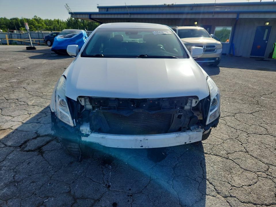 60435786 :رقم المزاد ، 2G61M5S37H9108049 vin ، 2017 Cadillac Xts مزاد بيع
