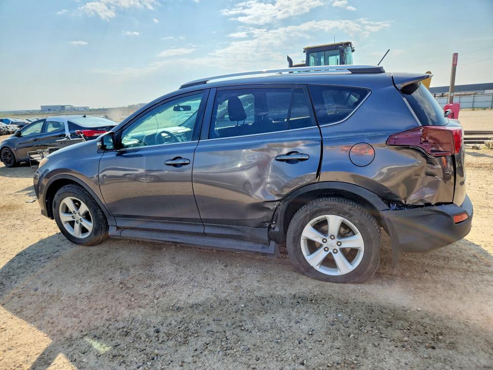 Продажа на аукционе авто 2014 Toyota Rav4, vin: 2T3RFREV4EW212479, номер лота: 61591806