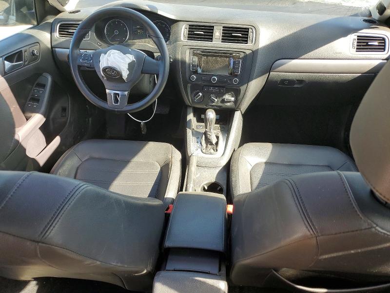 2014 Volkswagen Jetta მანქანა იყიდება აუქციონზე, vin: 3VWL17AJ7EM428076, აუქციონის ნომერი: 63466616