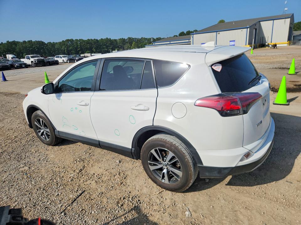 Продаж на аукціоні авто 2018 Toyota Rav4, vin: 2T3WFREV9JW467061, номер лоту: 61705086